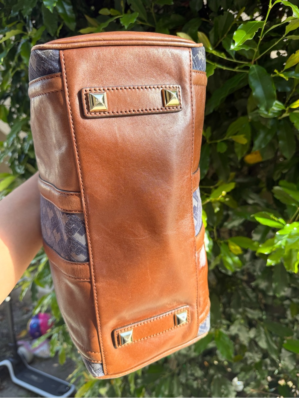 L.A.M.B Blue suede & brown leather satchel - Picture 6 of 10